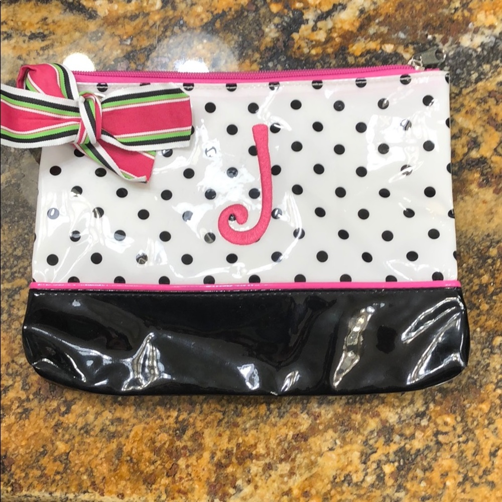NWOT makeup pouch or toiletry pouch